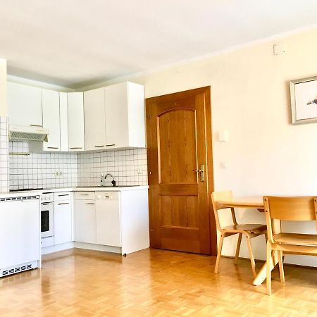 Apartman Jana By Woerthersee Appartement Raunach Buitenkant foto