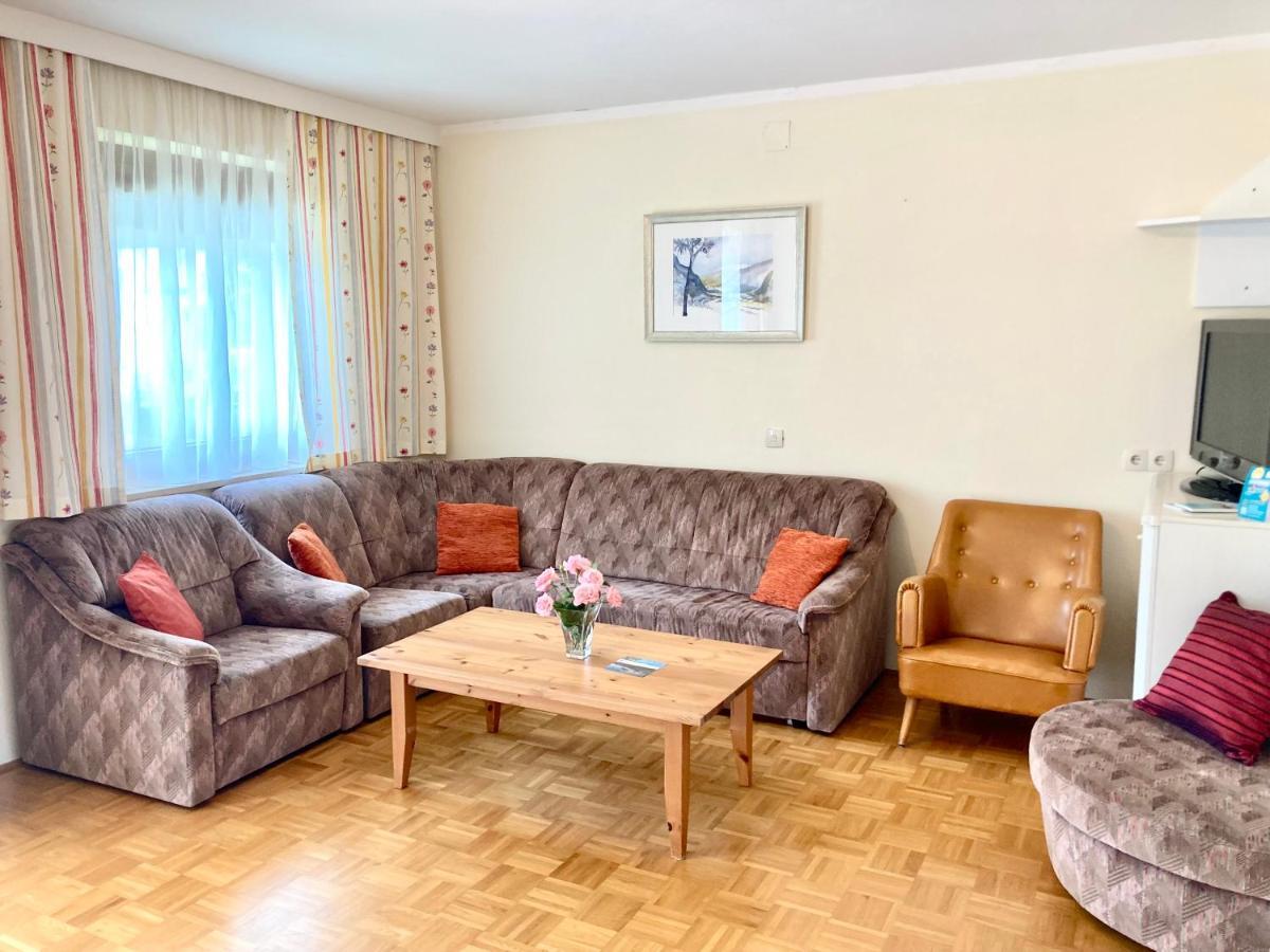 Apartman Jana By Woerthersee Appartement Raunach Buitenkant foto