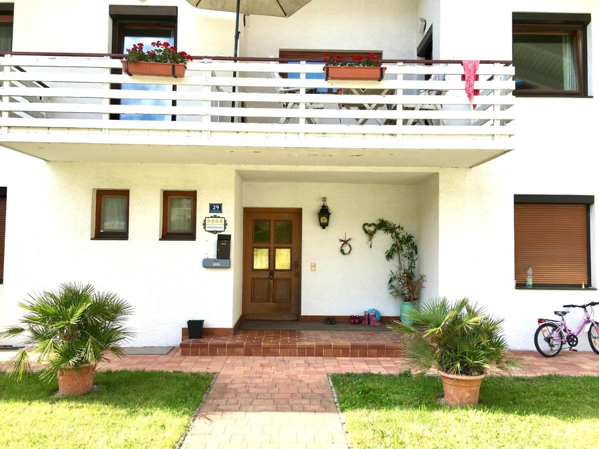 Apartman Jana By Woerthersee Appartement Raunach Buitenkant foto